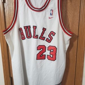 Nike Air Jordan Chicago Bulls jersey XXL